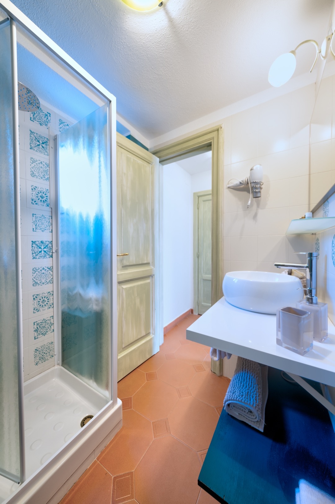 Terrace Room - Image 10